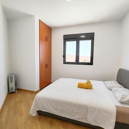 Sea View Apartment In Becici Budva Buitenkant foto