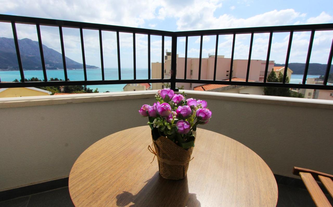 Sea View Apartment In Becici Budva Buitenkant foto