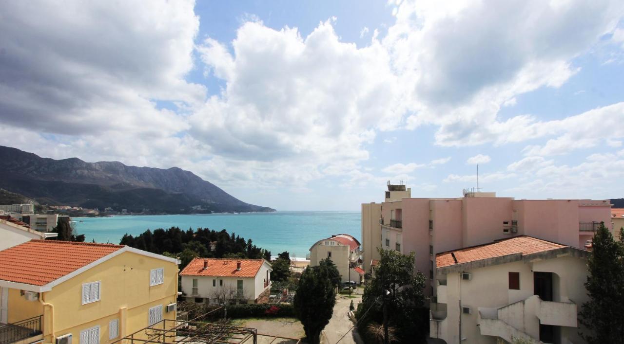 Sea View Apartment In Becici Budva Buitenkant foto